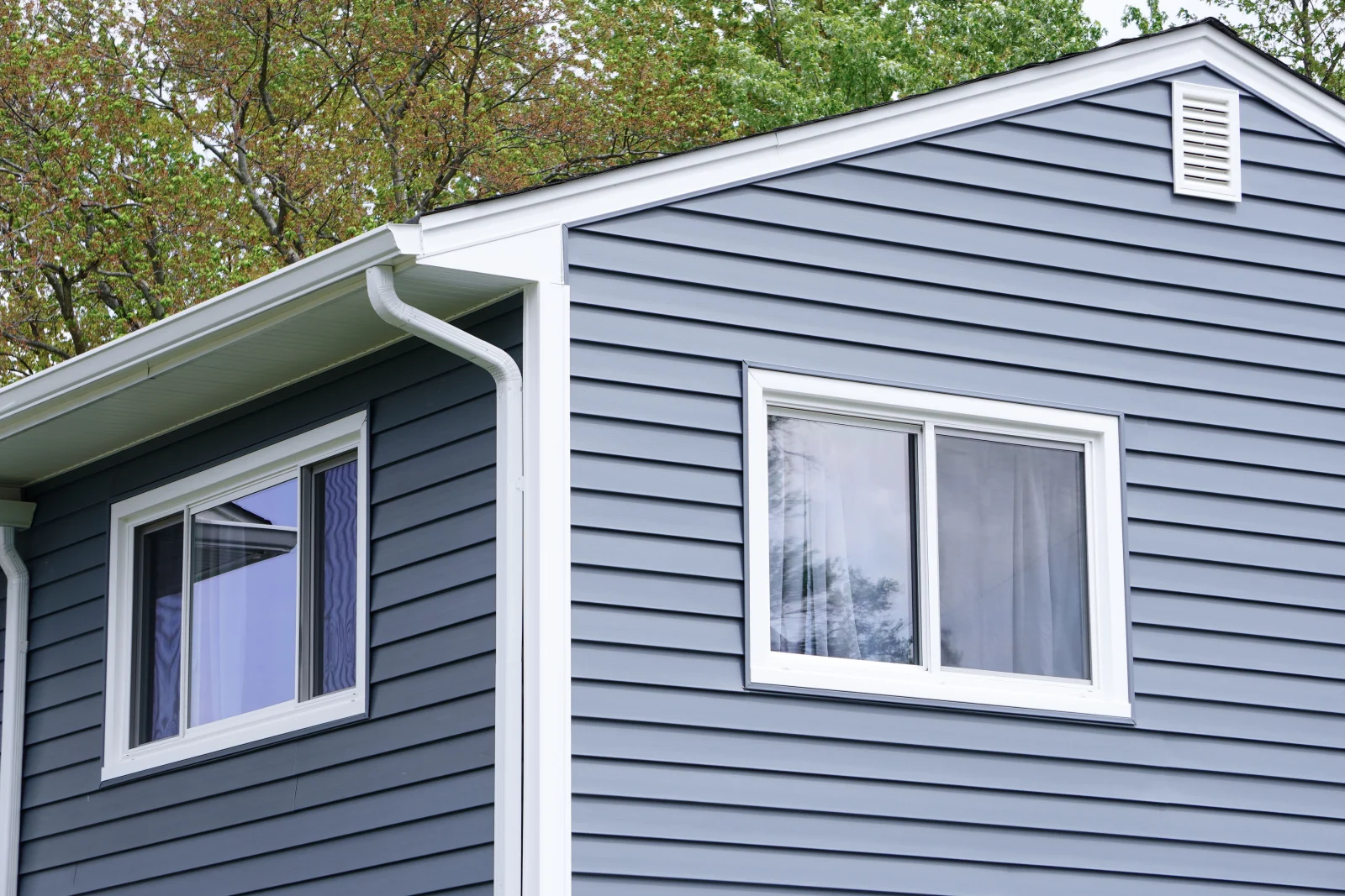 New exterior siding installation Vancouver